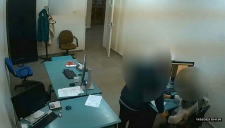 izmirde-rusvet-operasyonu-12-tutuklama-RjaKZXbc.jpg