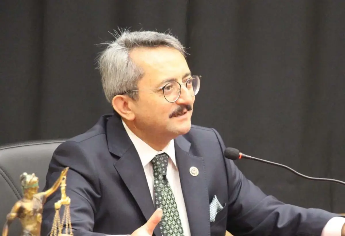 yargitay-baskanvekili-omeroglundan-tutuklama-uzerine-aciklama-5vWZIr7S.jpg