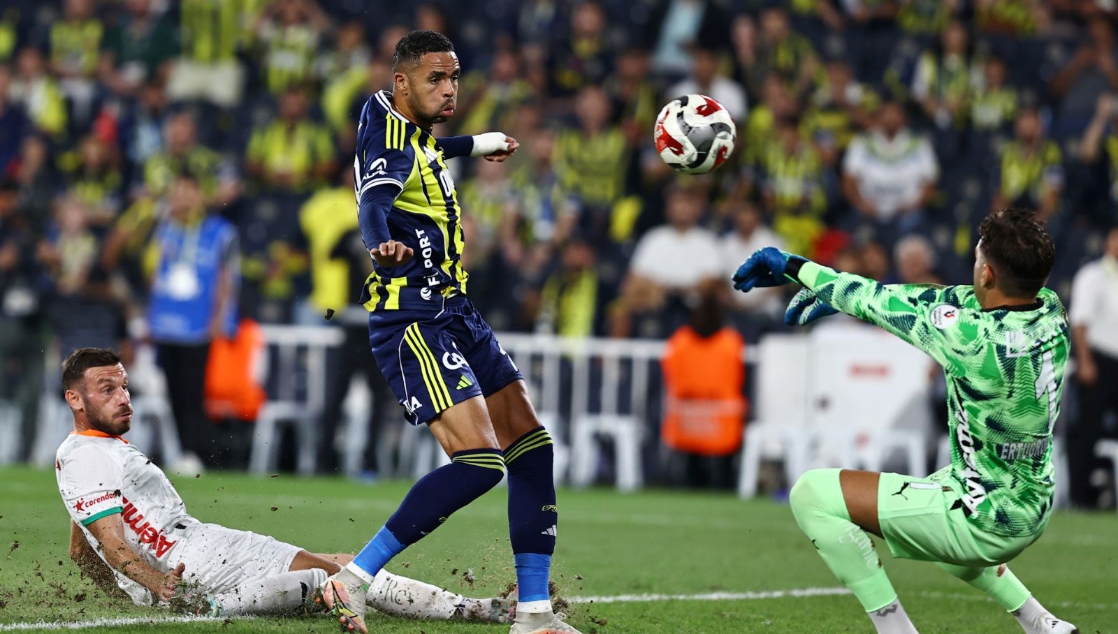 fenerbahceye son dakika soku beraberlik golu 903te geldi M5Mny4W5