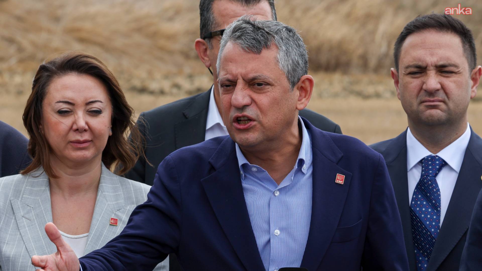 ozgur ozel trumpin hileli secim ifadesine dikkat cekti demek ki seciminde tartisma varsa mesruiyetin yok demokratik yonetmiyorsan mesruiyetin yok 7HAyGOYu