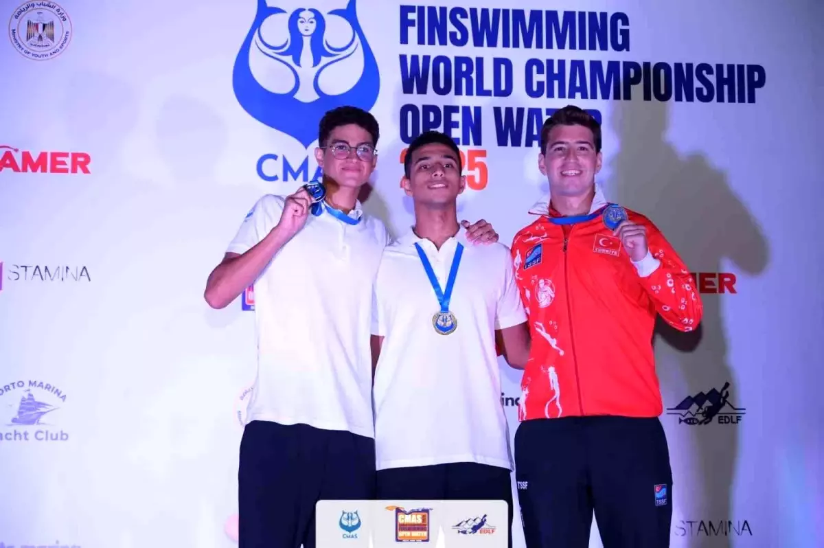 derin toparlak dunya paletli yuzme sampiyonasinda bronz madalya kazandi sJXpI6Kf.jpg