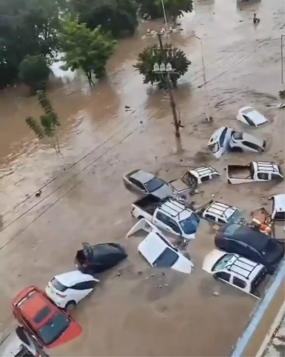 meksikada siddetli yagislar nedeniyle olu sayisi 47ye yukseldi 5z9DwFzC.jpg