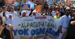 cengiz-gitti-akrabasi-geldi-b2HguS2J