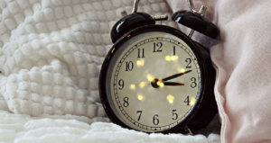 zaman-kavrami-sil-bastan-artik-24-degil-25-saat-olacak-p4DO55zm